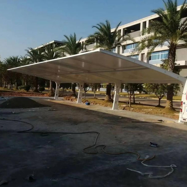 龙胜膜结构汽车棚